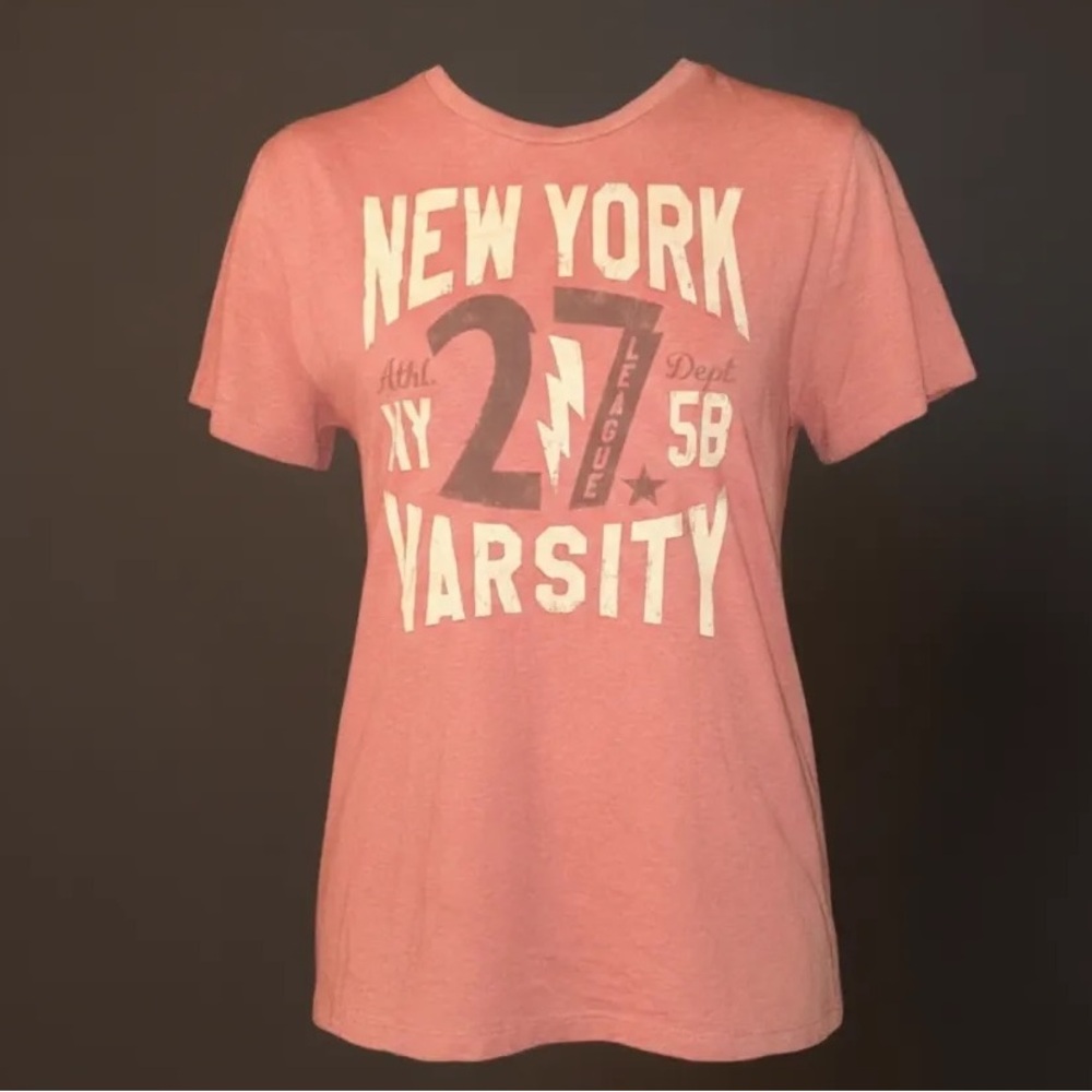 Old Navy T-shirt Size Large